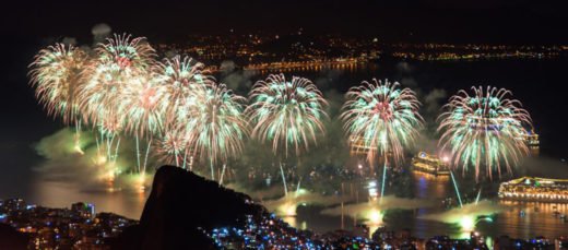 tirer un feu d'artifice pour le 14 juillet